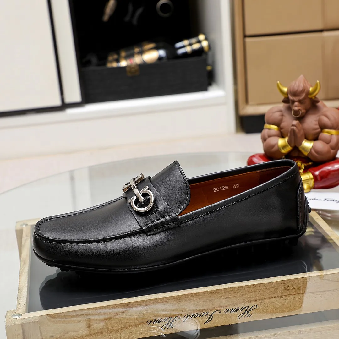 Men's shoes 💰360 🕷🕷【Ferragamo】Ferragamo Popular fashionable casual slip-on shoes🇨🇳Official website counter 1:1 production, original mold opening💯Good quality visible, imported high-end first-layer calfskin, luxurious pigskin lining🌿Very clear texture, high-quality waterproof, non-slip and wear-resistant outsole🎋High quality and low price, truly handmade🍓Color, code number 38-45